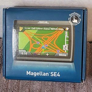 Magellan RoadMate SE4 Automotive Mountable GPS Brand New